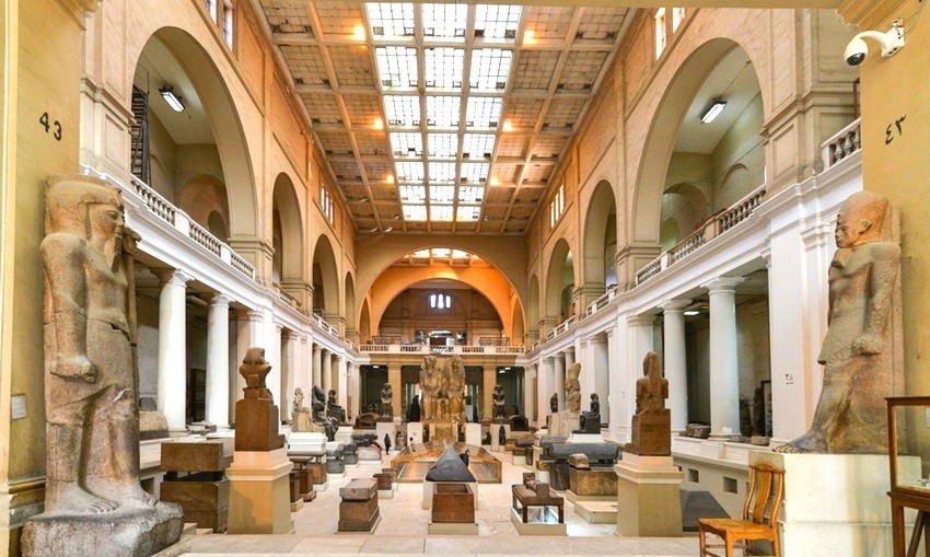 THE EGYPTIAN MUSEUM TOUR